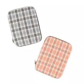 Casual Checkered Plaids Pattern iPad Laptop Sleeves Cases Pouches Protective Covers Purses Handbags Square Cushion Designer Scho