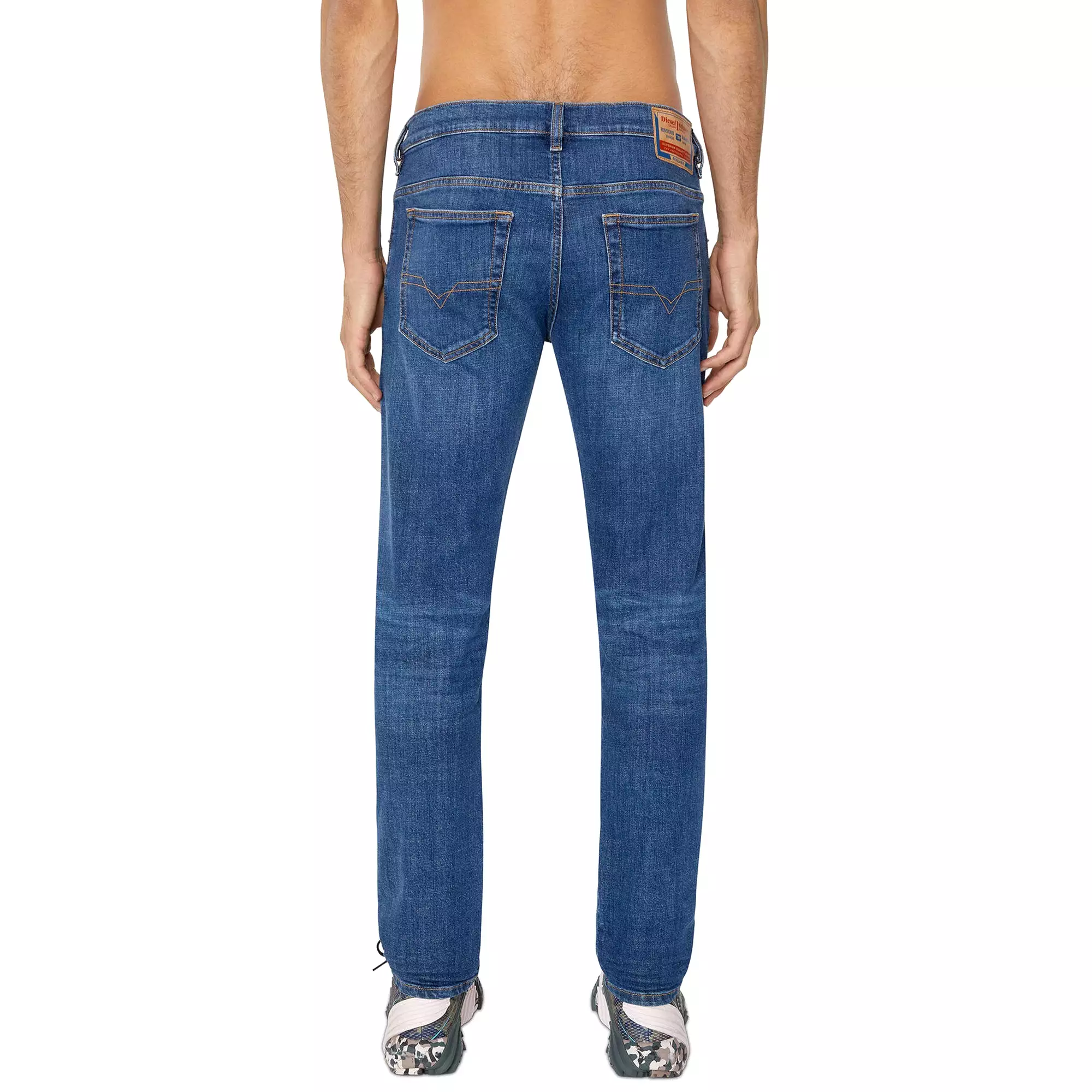 Diesel D-Yennox 0IHAR Tapered Fit Jeans - Mid Blue