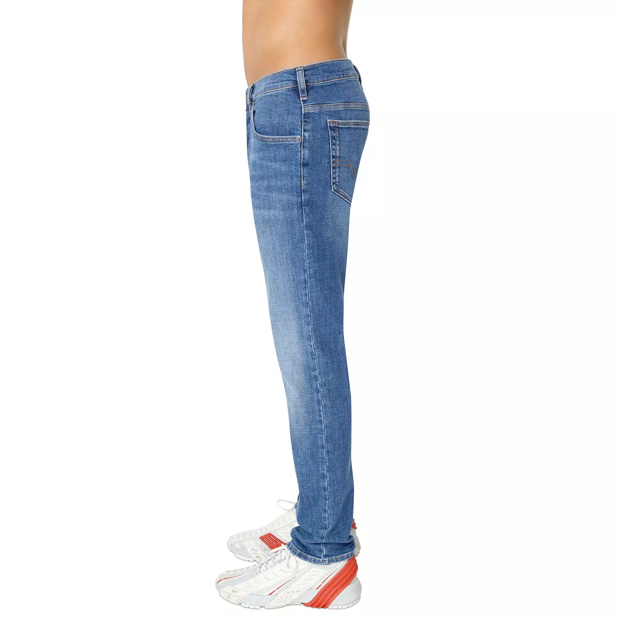 Diesel D-Yennox 0IHAT Tapered Fit Jeans - Light Blue