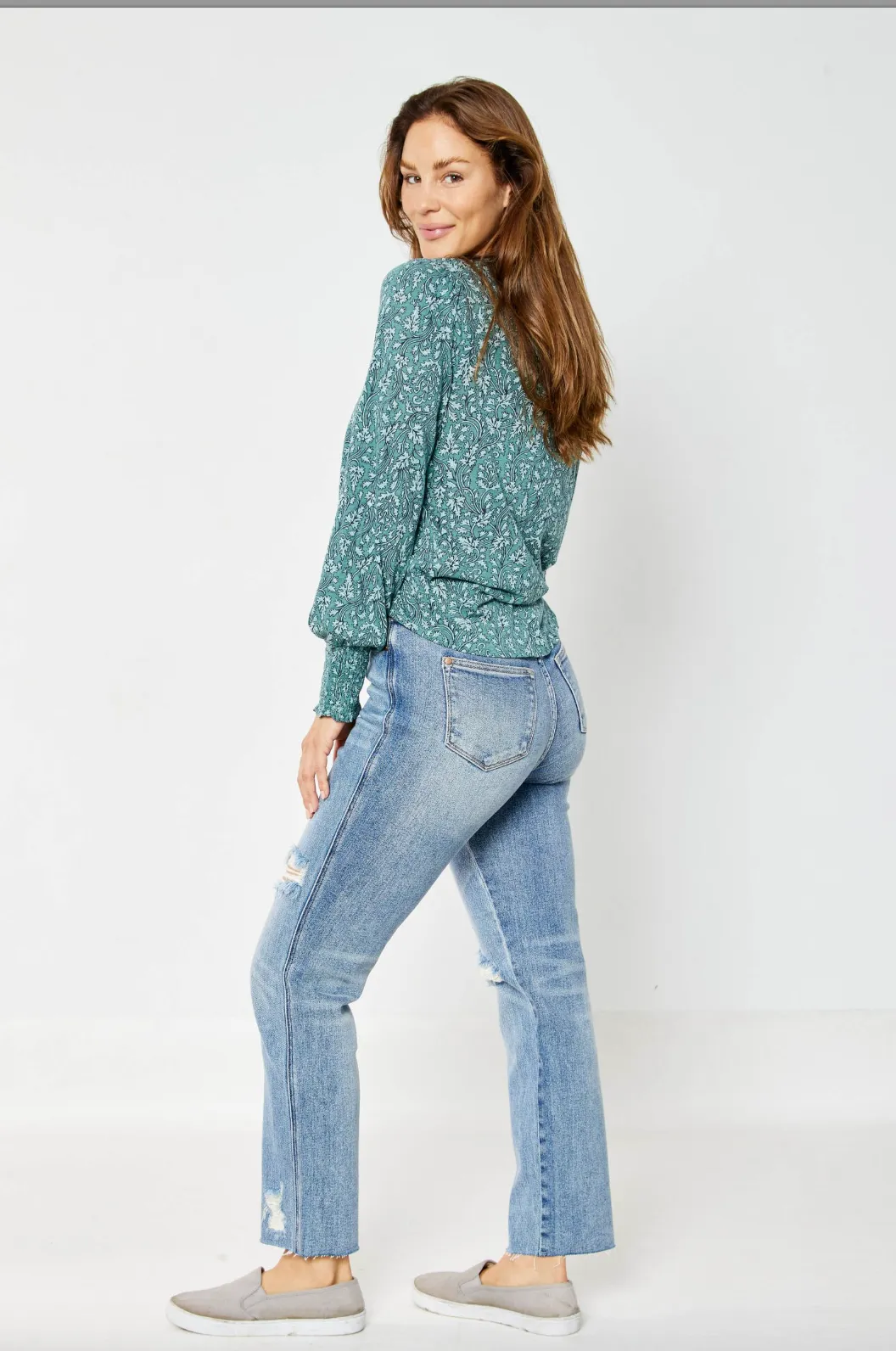 Judy Blue Rigid Magic Destroyed Straight Leg Jeans