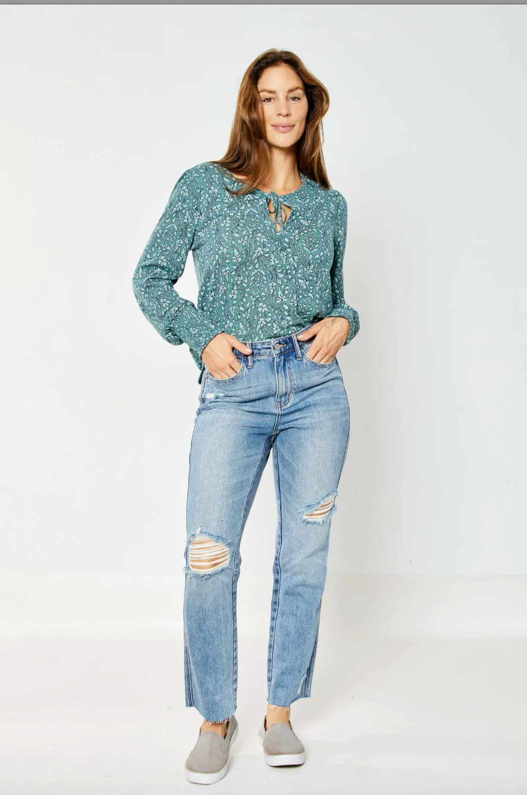 Judy Blue Rigid Magic Destroyed Straight Leg Jeans