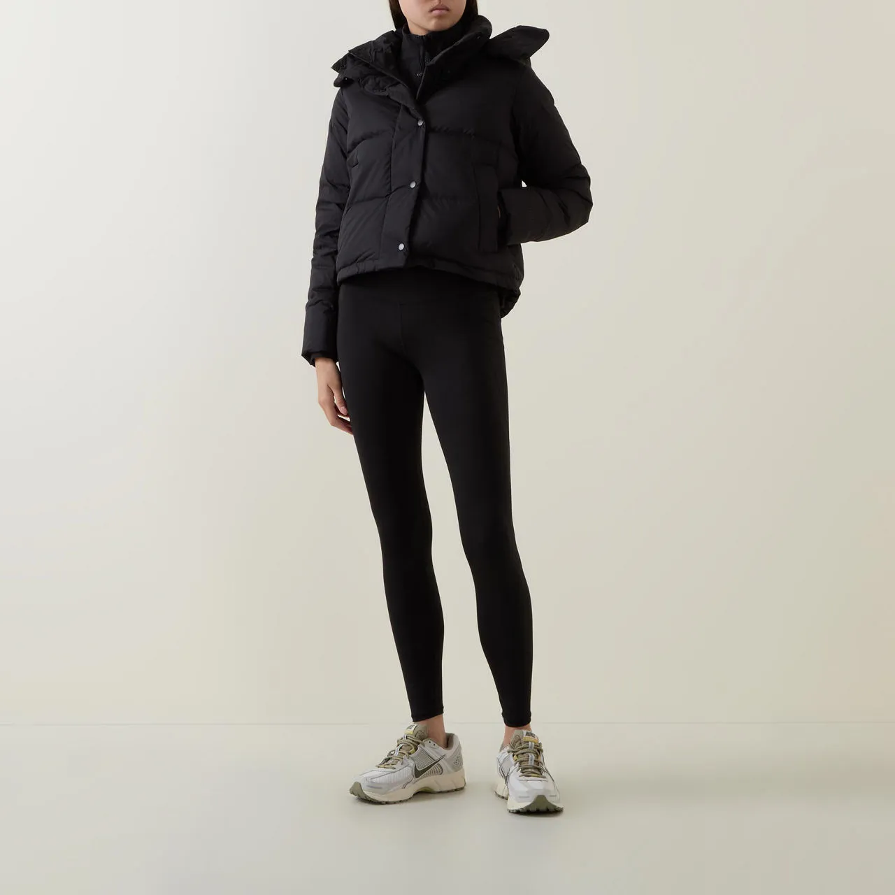 LULULEMON Wunder Puff Cropped Jacket - Black