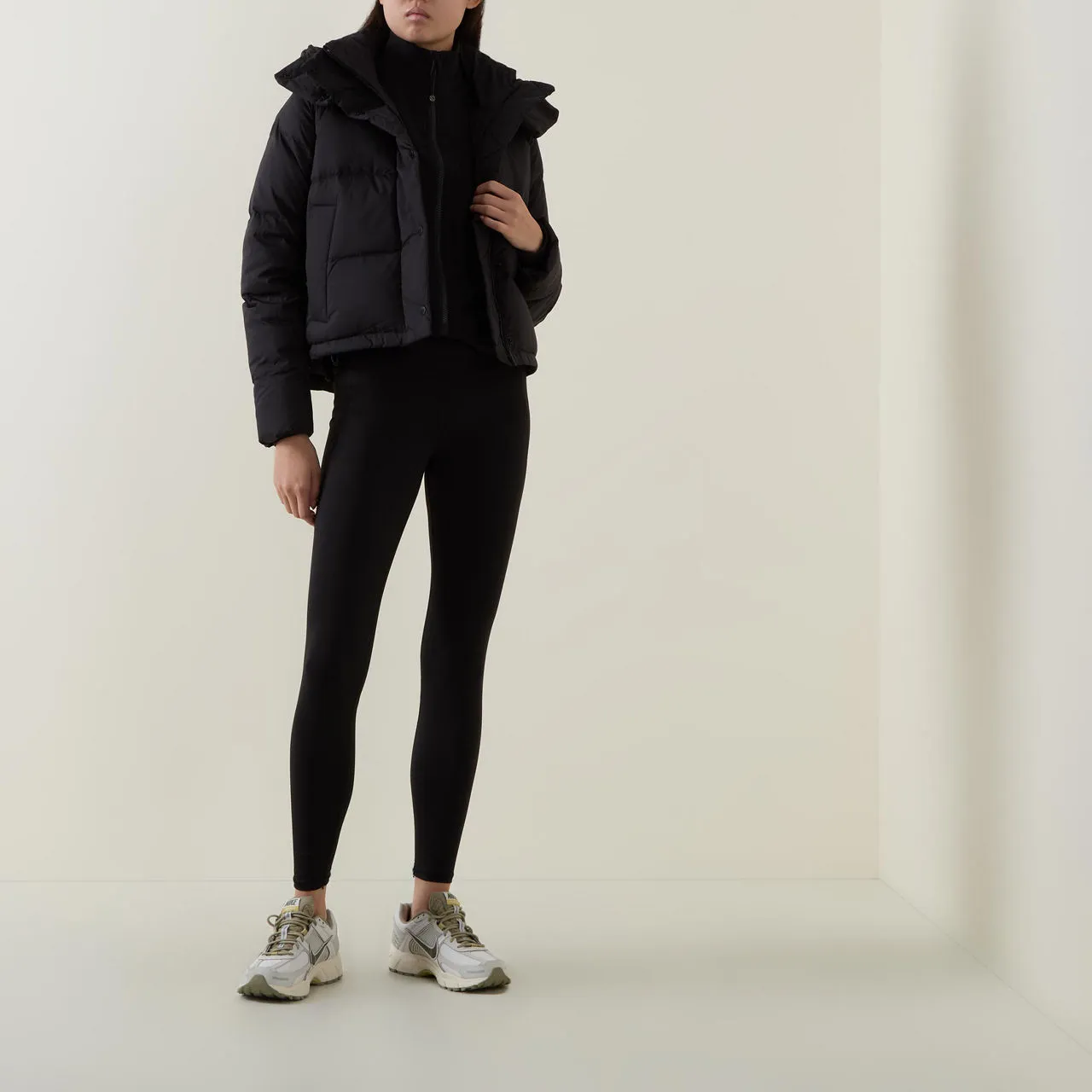 LULULEMON Wunder Puff Cropped Jacket - Black